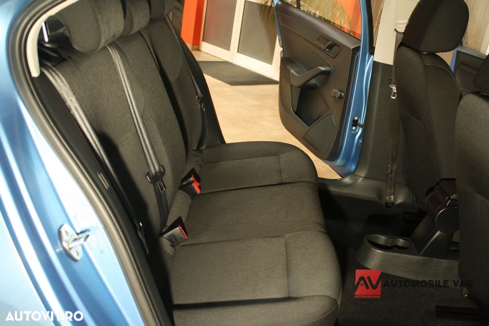 Skoda RAPID 1.6 TDI Edition Green tec - 12