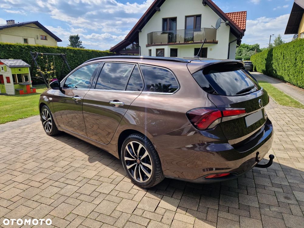 Fiat Tipo 1.6 MultiJet 16v Lounge - 3