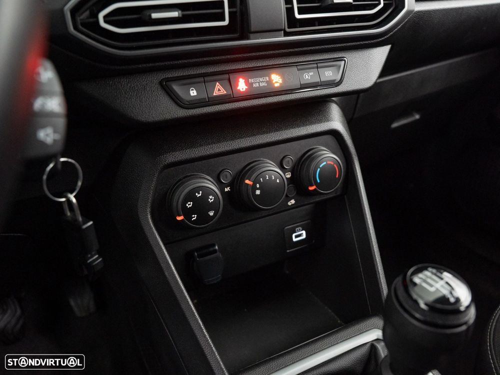 Dacia Jogger 1.0 ECO-G Expression 7L Bi-Fuel - 24
