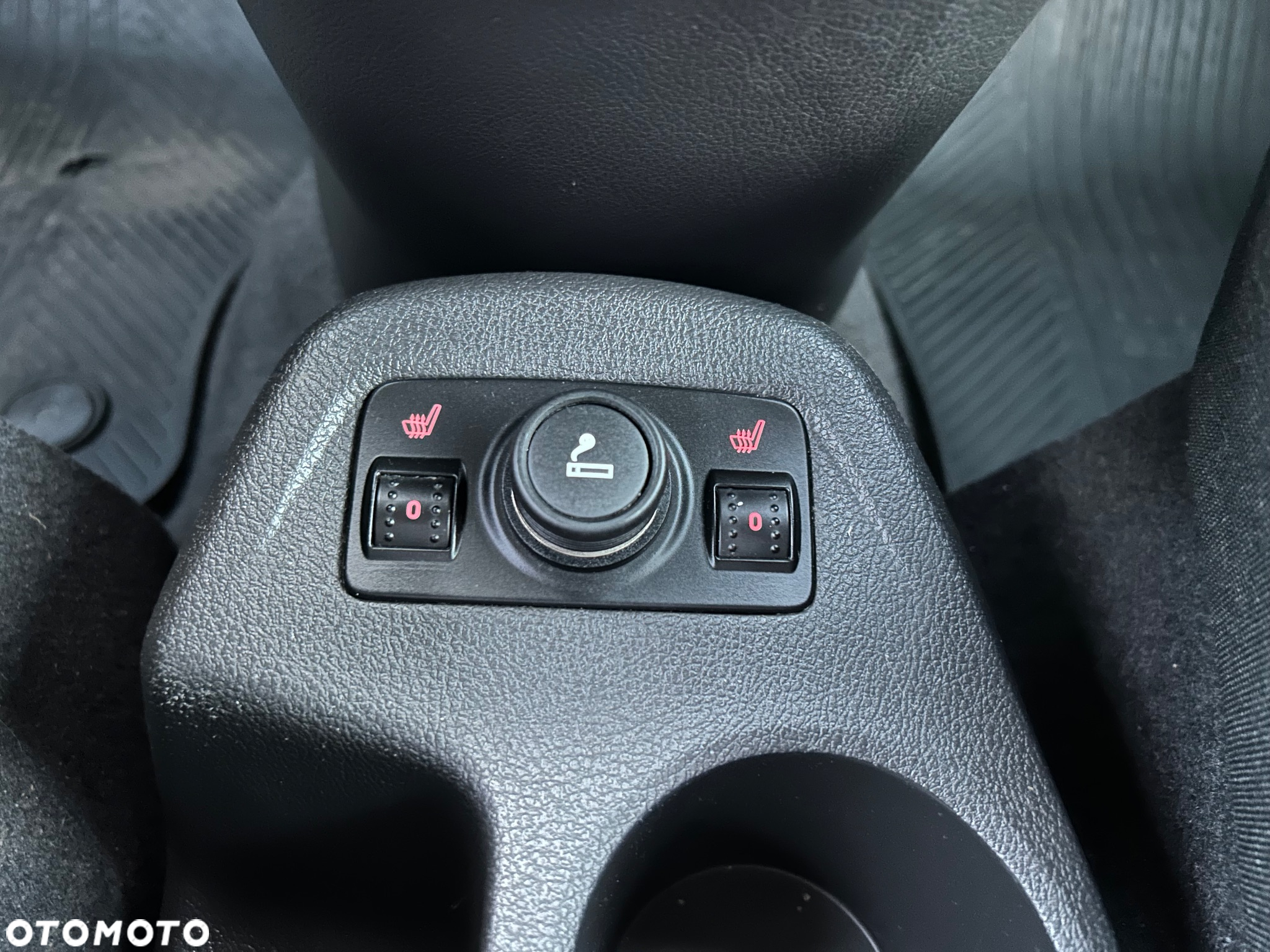 Ford Tourneo Connect - 34
