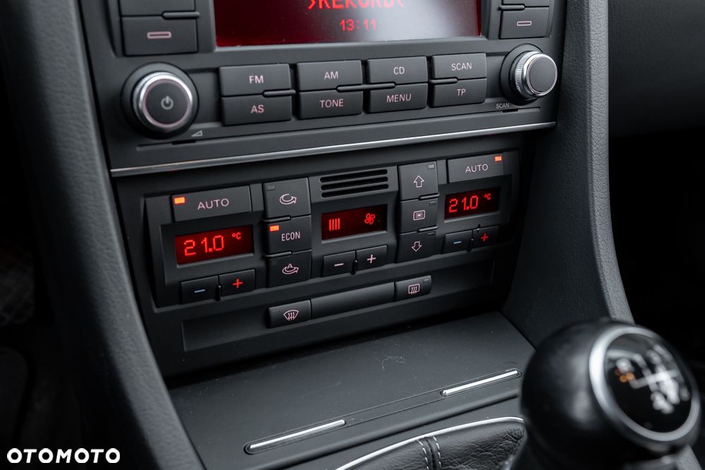 Seat Exeo 2.0T FSI Sport - 33