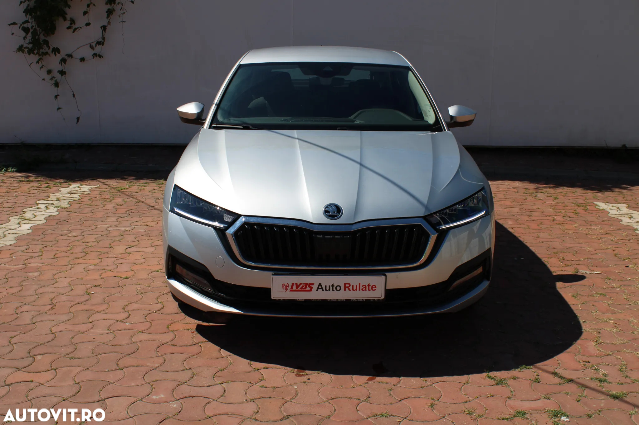 Skoda Octavia 2.0 TDI DSG Ambition - 9