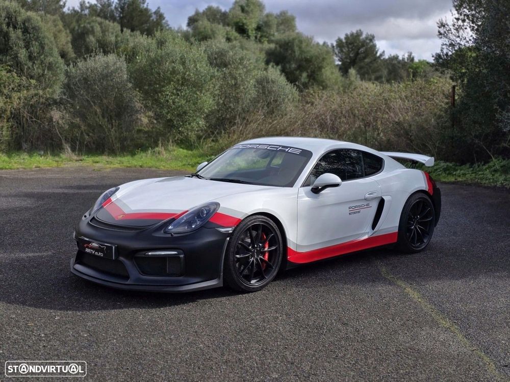 Porsche Cayman GT4 - 13