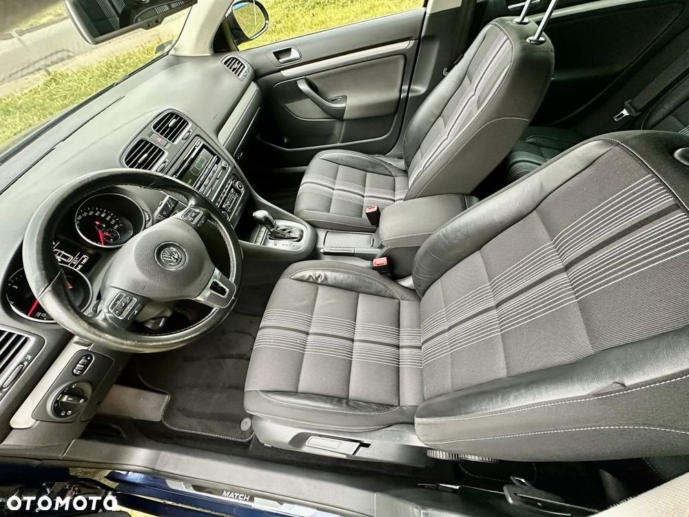 Volkswagen Golf 1.6 TDI Comfortline DSG - 20