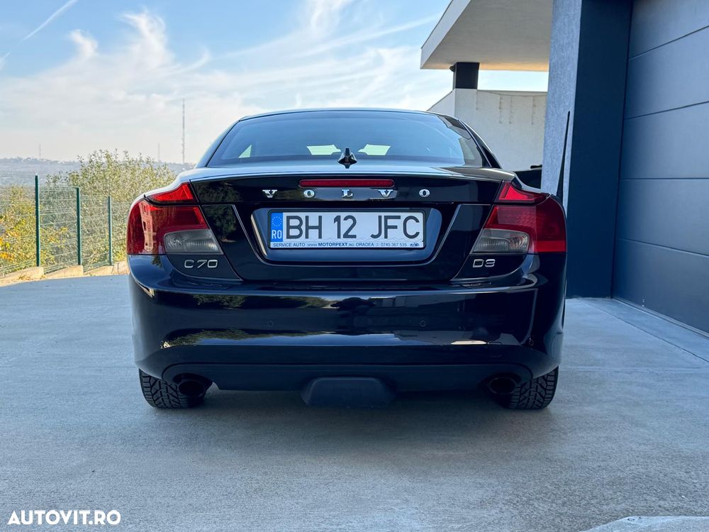 Volvo C70 D3 Momentum - 3