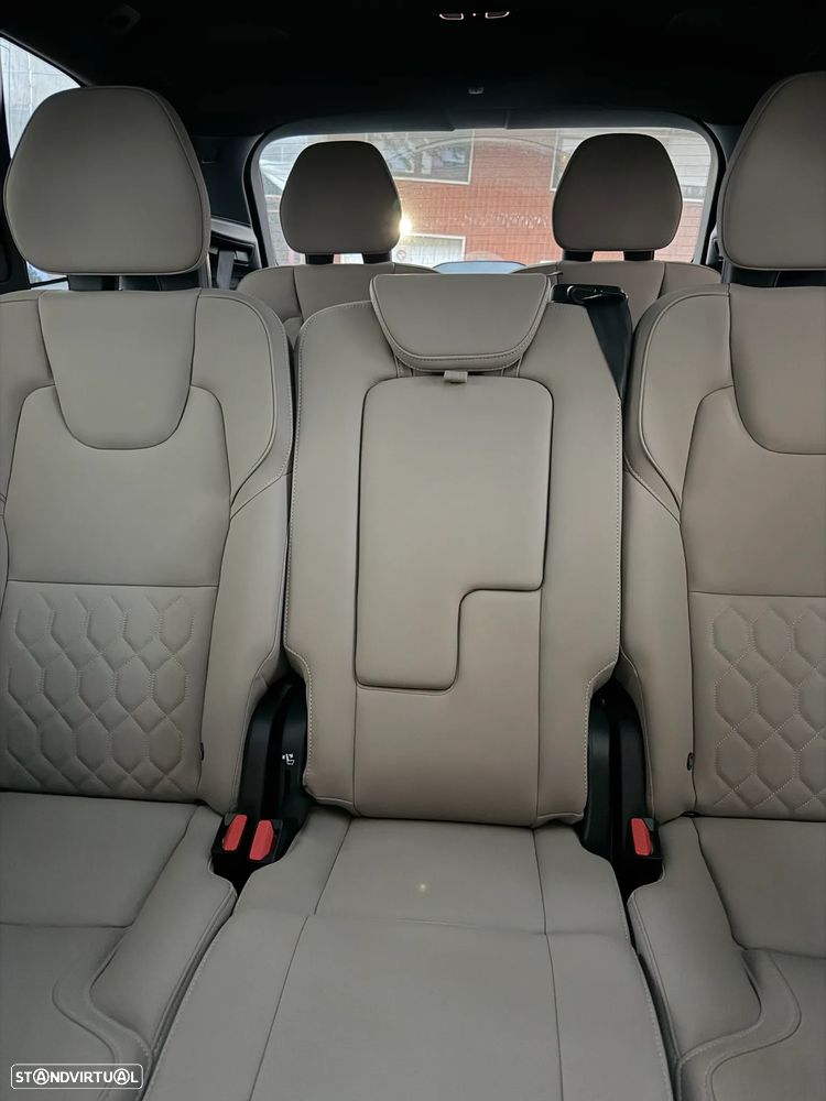 Volvo XC 90 2.0 T8 PHEV Plus Dark AWD - 7