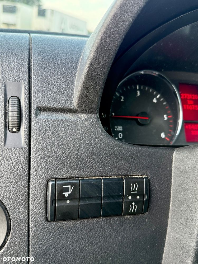 Volkswagen CRAFTER - 15