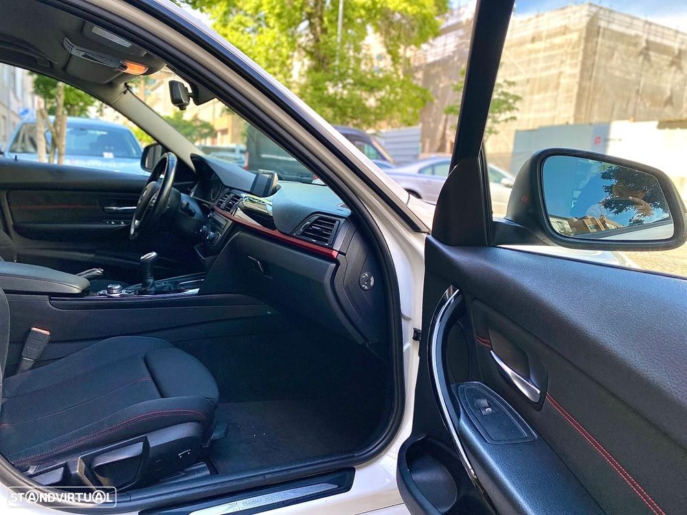 BMW 320 d ED Line Sport - 25