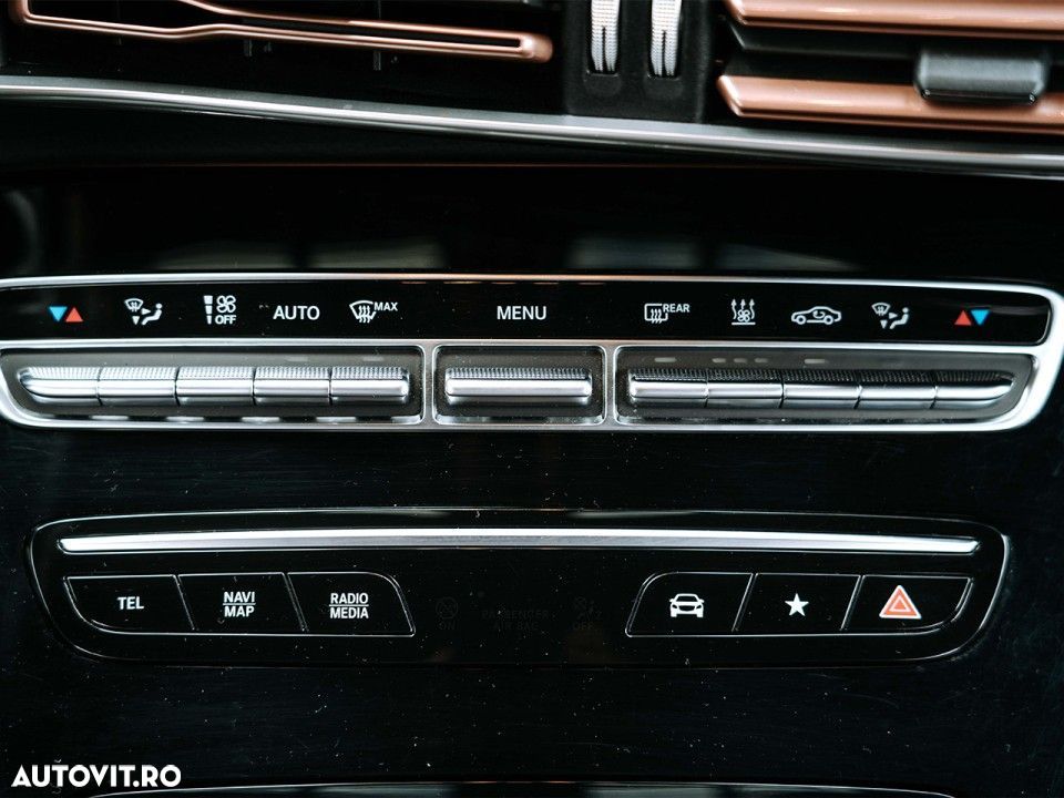 Mercedes-Benz EQC 400 4MATIC - 15