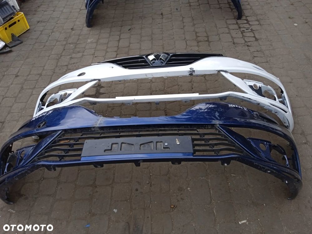 ZDERZAK PRZEDNI RENAULT MEGANE 4 IV - 1