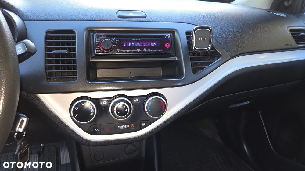 Kia Picanto 1.0 M - 8