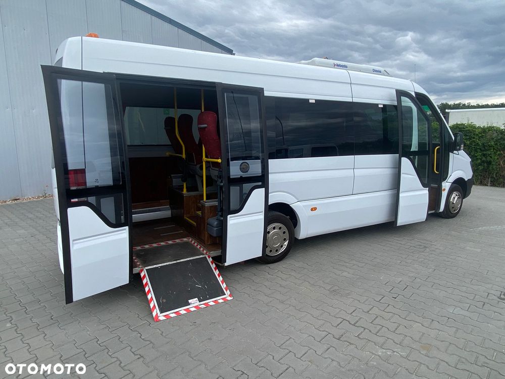 Mercedes-Benz 516 - 7