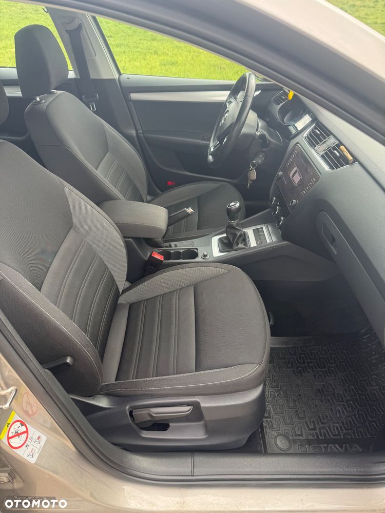 Skoda Octavia 1.4 TSI Style - 9