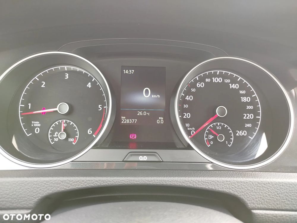 Volkswagen Golf 1.6 TDI BMT Comfortline - 6