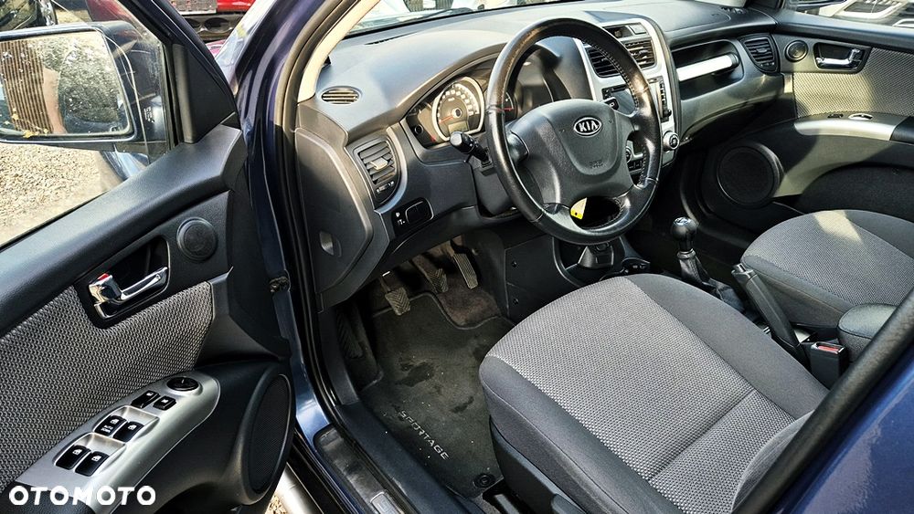 Kia Sportage 2.0 Freedom - 28