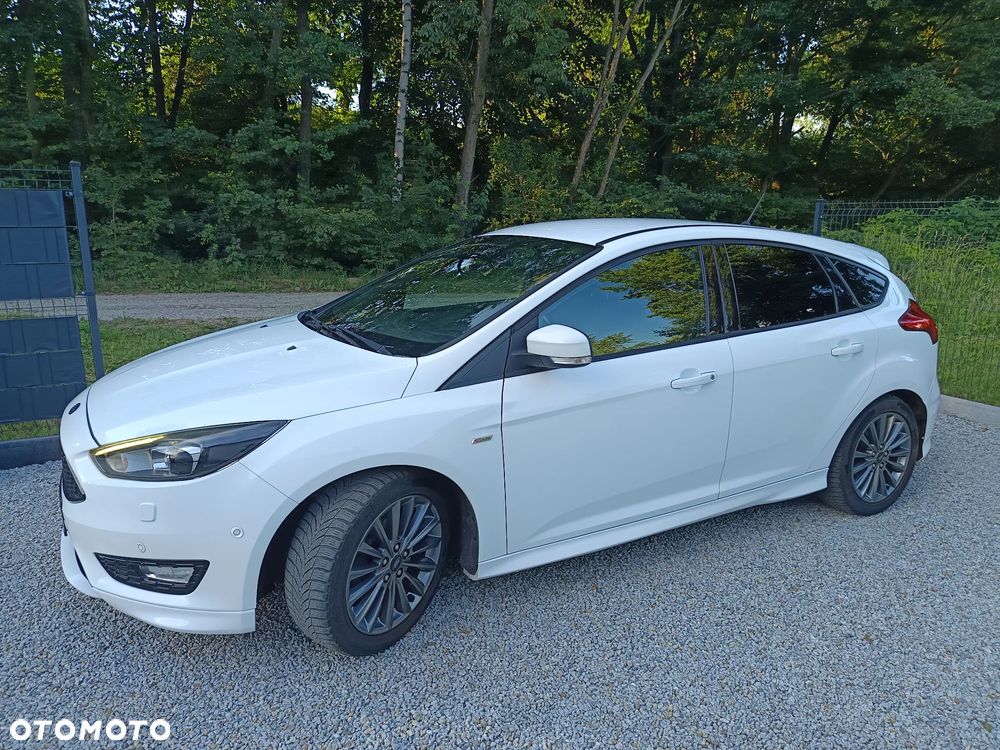 Ford Focus 1.0 EcoBoost Start-Stopp-System ST-LINE - 15