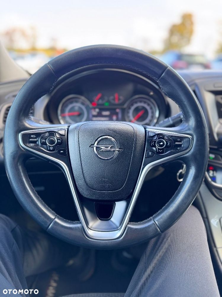 Opel Insignia - 20