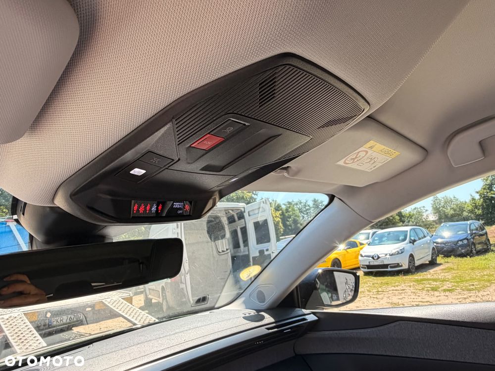 Peugeot 308 BlueHDi 130 EAT8 Allure Pack - 16