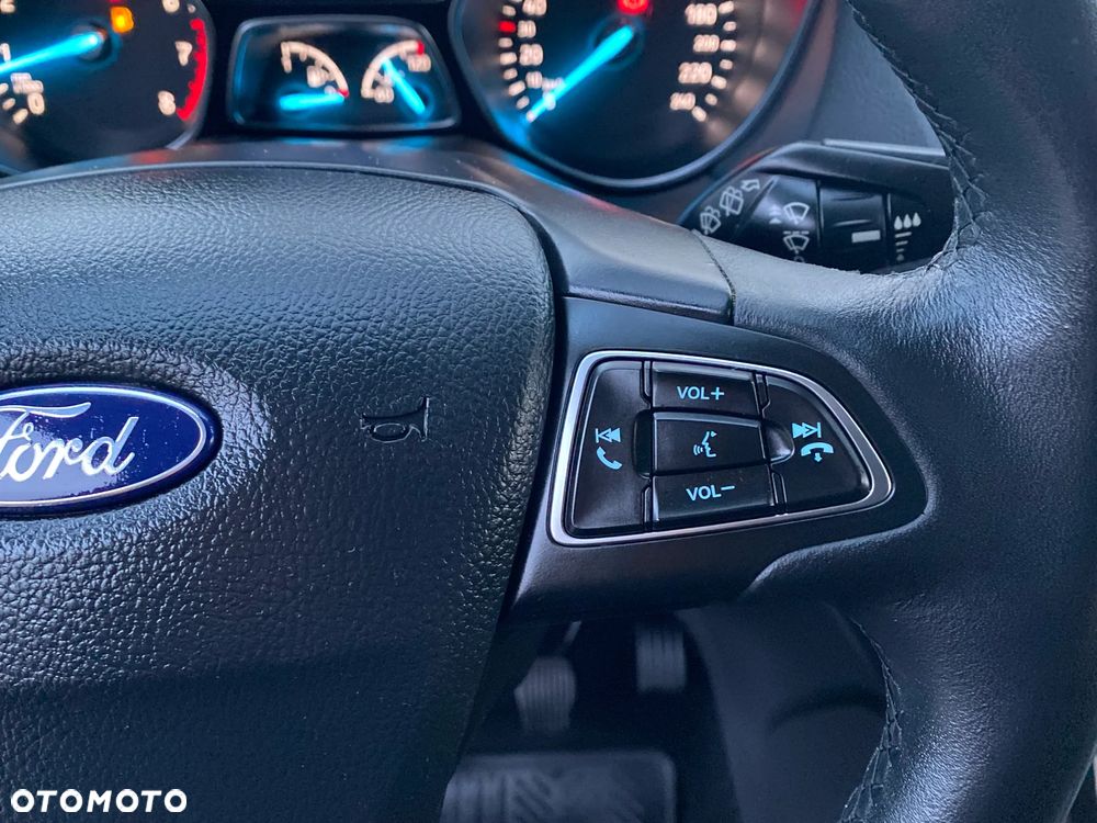 Ford Kuga 1.5 EcoBoost FWD Titanium X - 21
