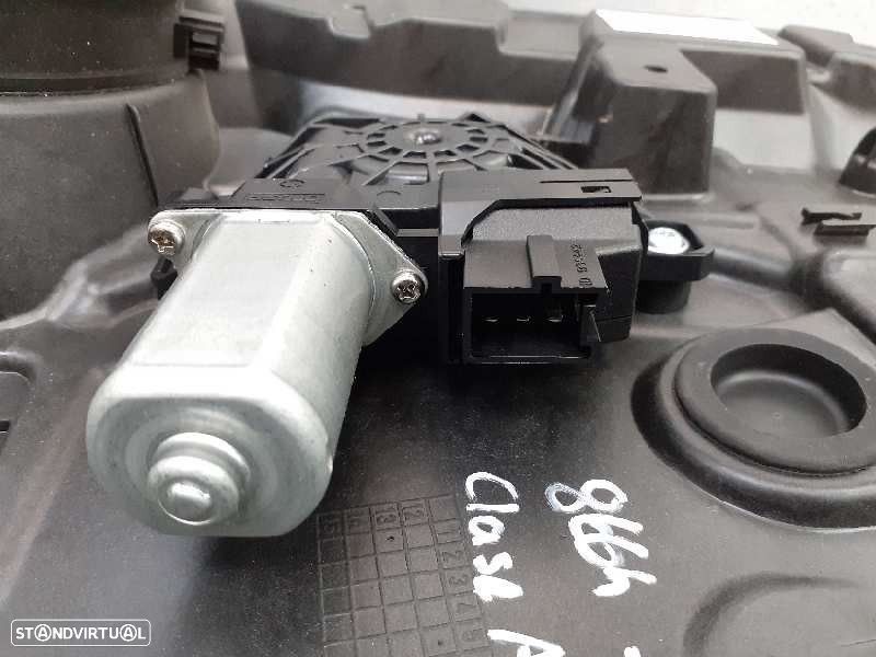 ELEVADOR DE VIDRO TRASEIRO DIREITO MERCEDES-BENZ CLASSE A 2013 - 2