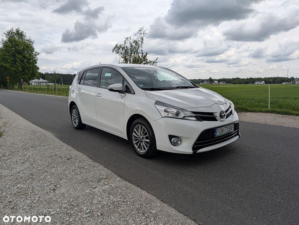 Toyota Verso 1.6 Sol EU5 7os - 8