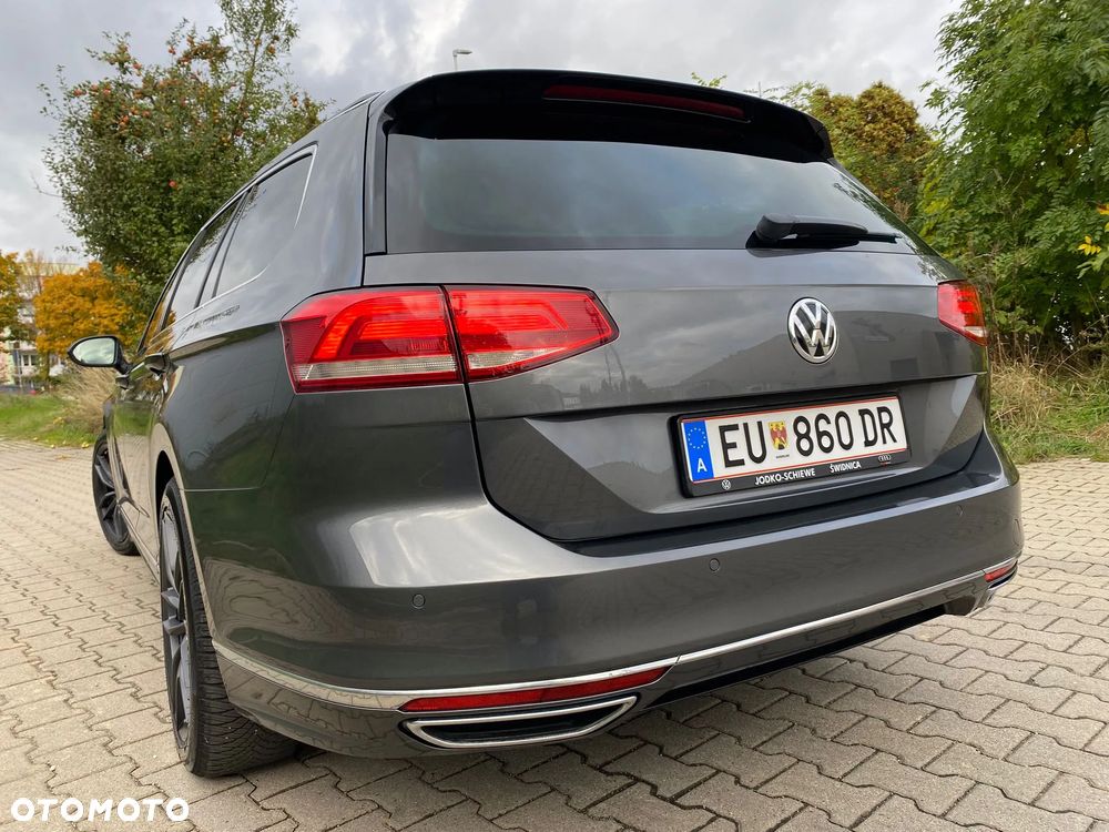 Volkswagen Passat Variant 2.0 TDI SCR DSG Highline - 2
