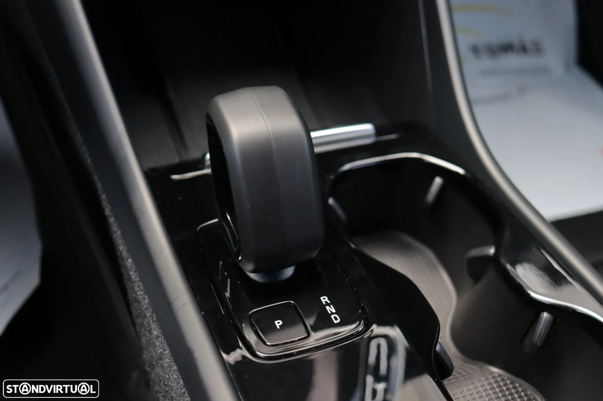 Volvo XC 40 Recharge Core - 20