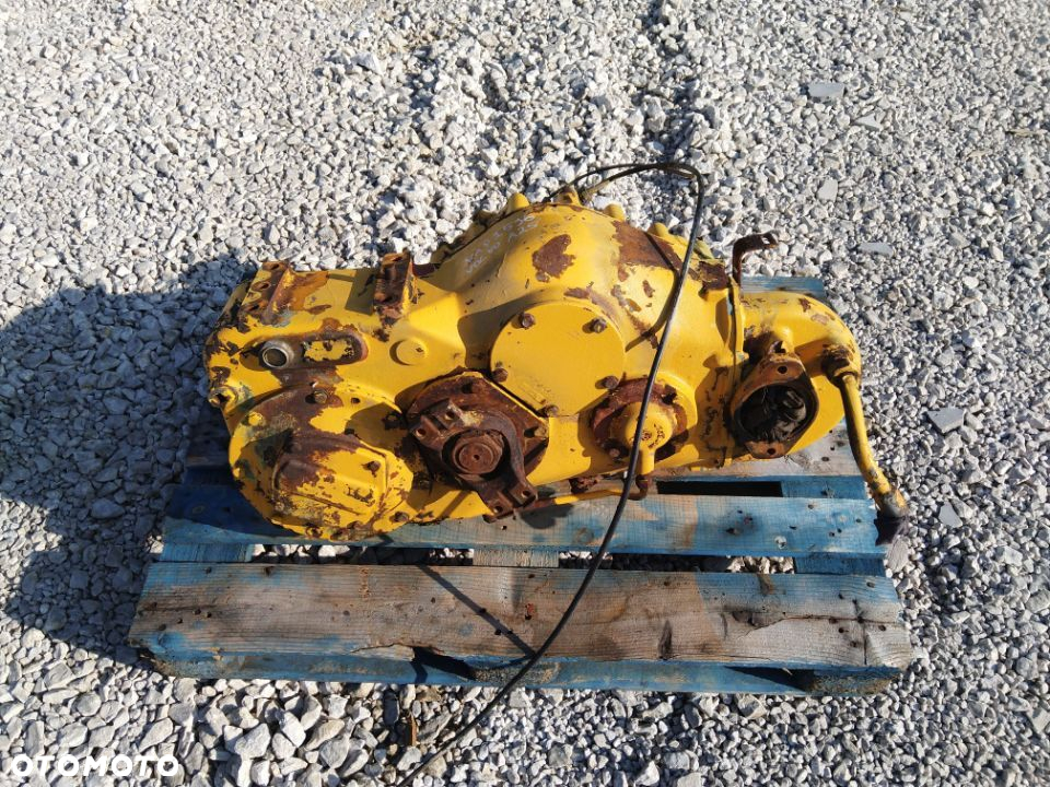Dropbox Skrzynia Volvo A25 - 3
