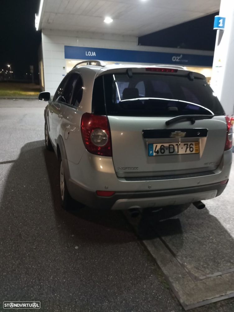 Chevrolet Captiva 2.0 VCDi Seven 7L - 24
