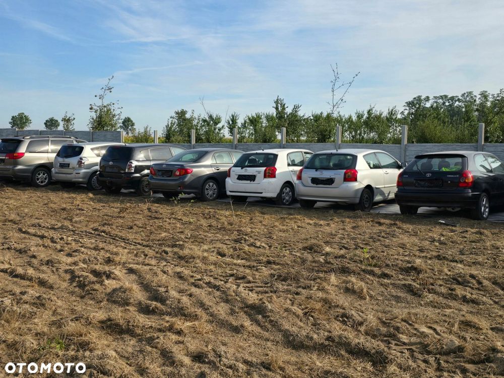 Toyota Corolla Verso II 04-08r lusterko prawe EU wkład 5 pin obudowa 209 - 7