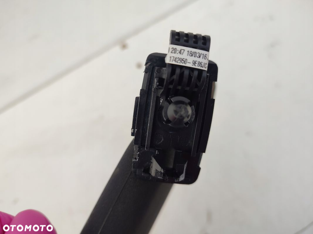 Osłona przeciwsłoneczna lewa kierowcy MERCEDES W207 LIFT 50 TYS PRZEBIEGU - 4