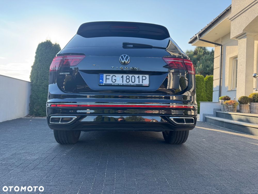 Volkswagen Tiguan Allspace 2.0 TSI 4Mot R-Line DSG - 2