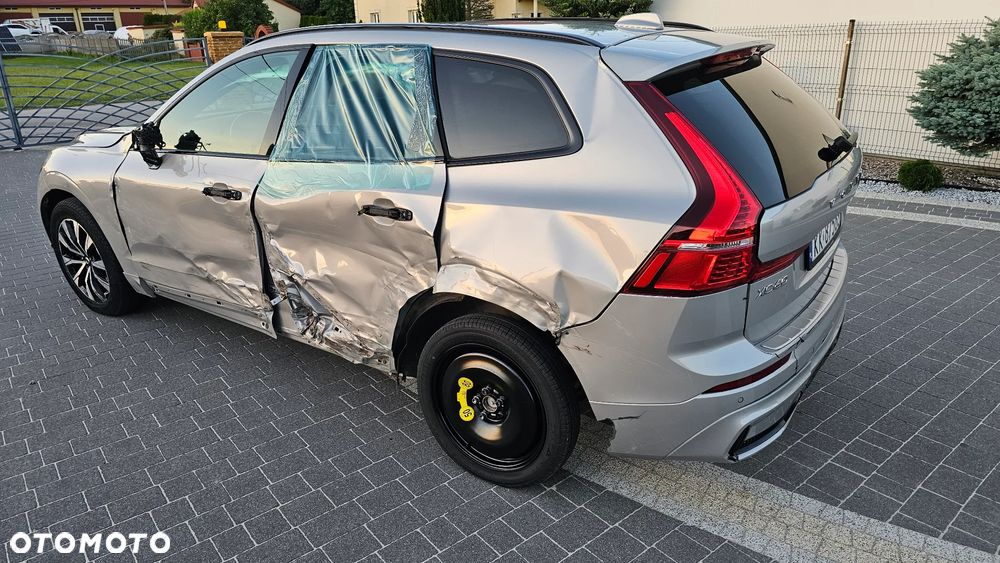 Volvo XC 60 B4 D AWD Plus Dark - 10