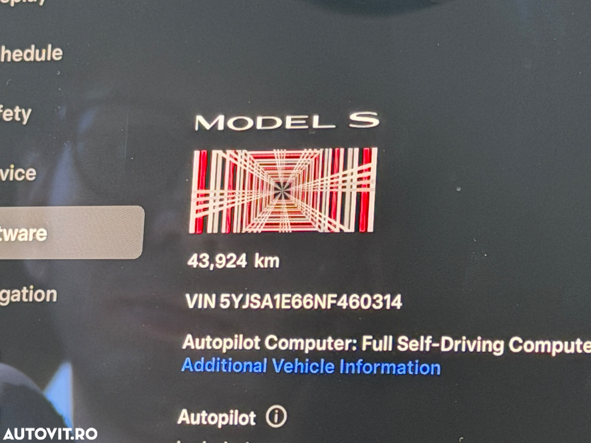 Tesla Model S Plaid - 38