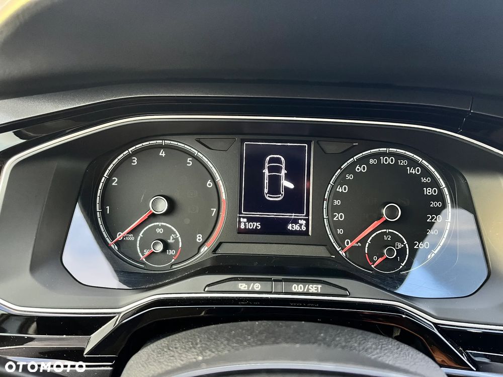 Volkswagen Polo - 27