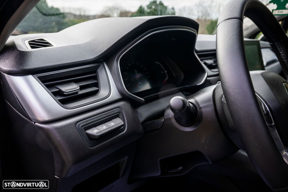 Renault Captur 1.0 TCe Exclusive - 42