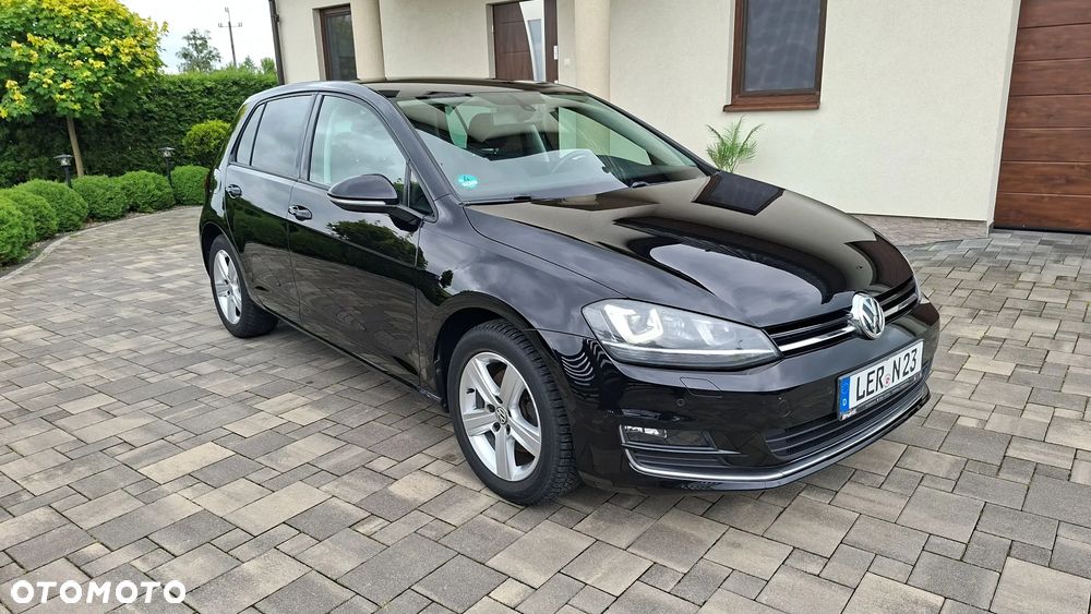 Volkswagen Golf - 4