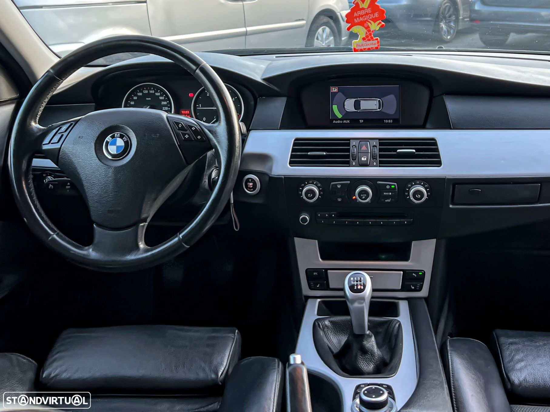 BMW 520 d Touring - 14