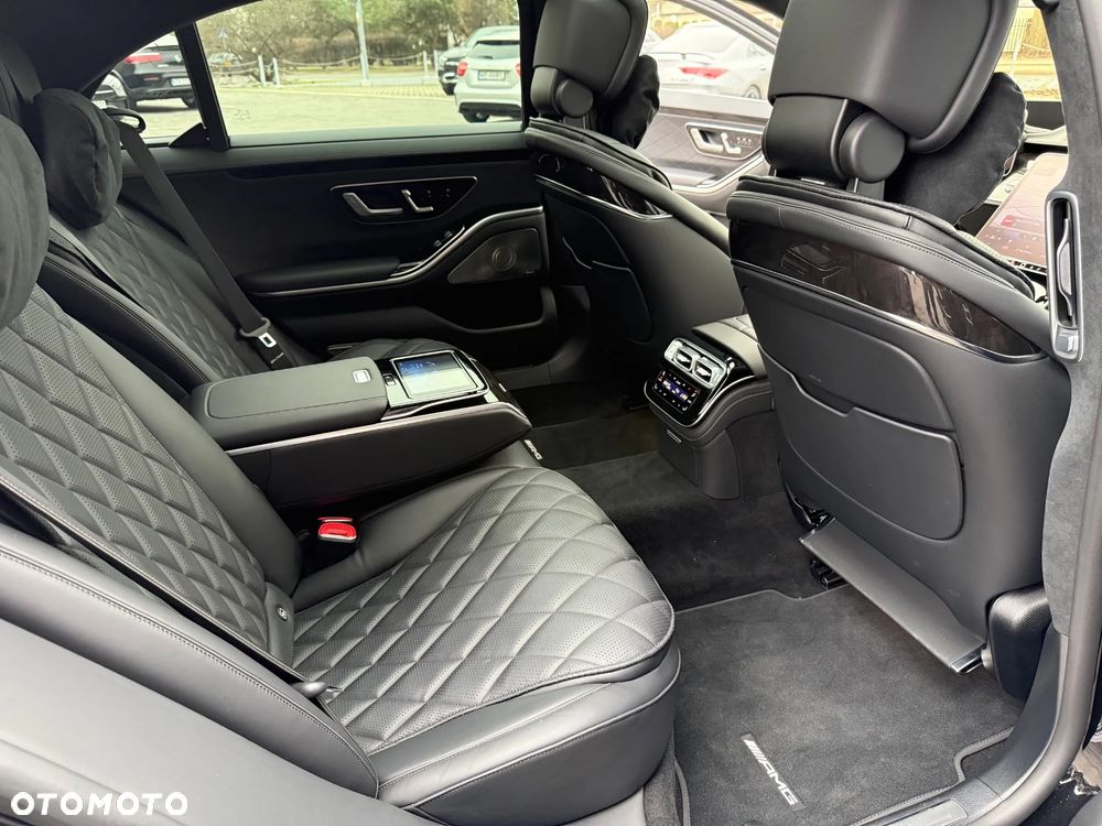 Mercedes-Benz Klasa S 580 4Matic L 9G-TRONIC - 17
