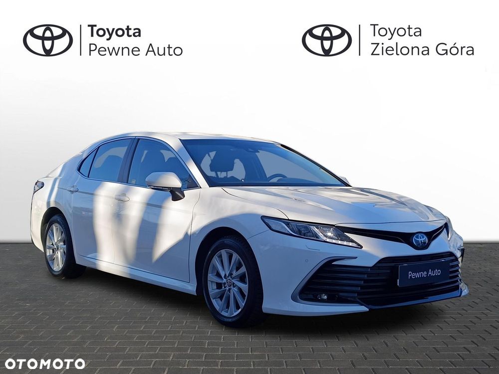 Toyota Camry 2.5 Hybrid Comfort CVT - 1