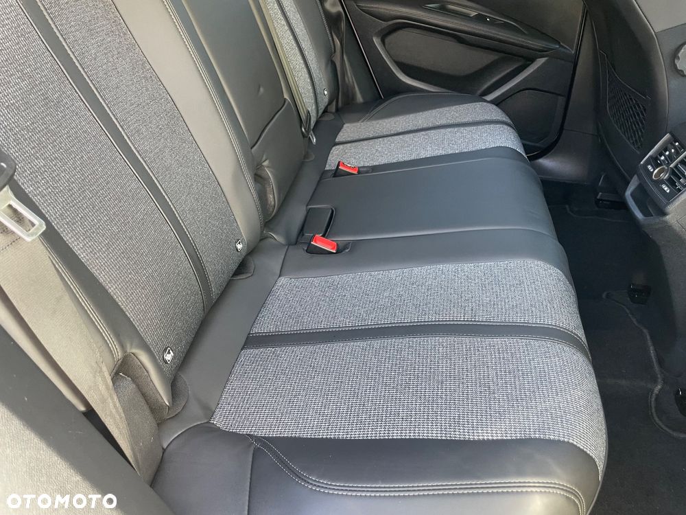 Peugeot 3008 1.6 THP Allure S&S EAT6 - 33