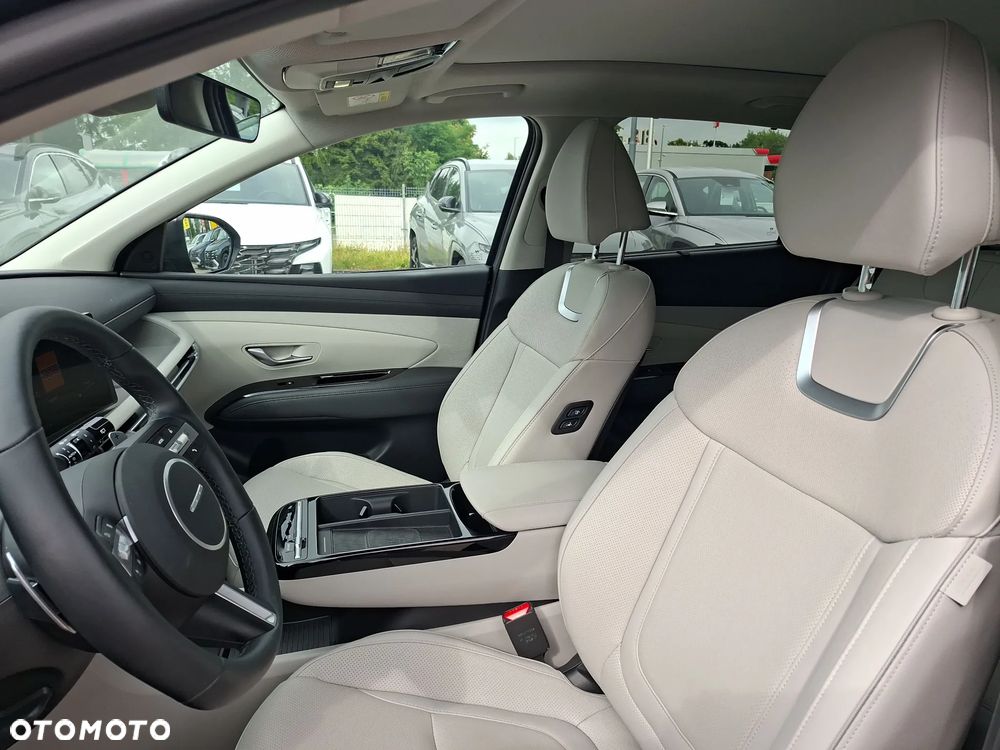 Hyundai Tucson 1.6 T-GDi HEV Platinum 2WD - 11