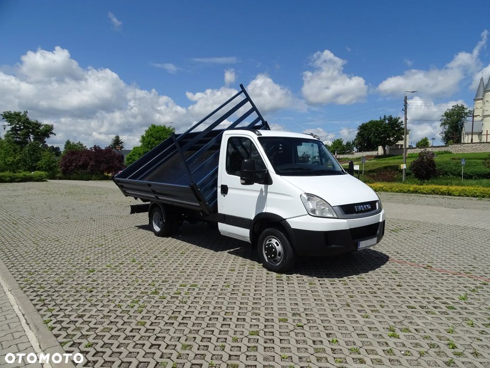 Iveco Daily - 10