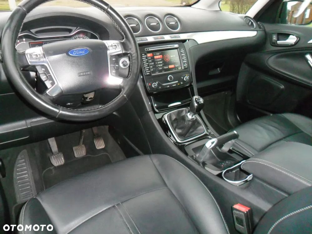 Ford Galaxy 1.6 EcoBoost Titanium - 16