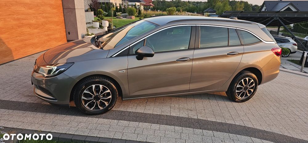 Opel Astra 1.4 Turbo Start/Stop Sports Tourer Dynamic - 18