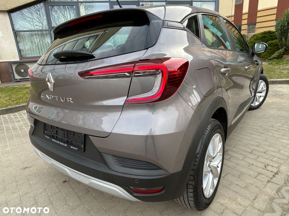 Renault Captur TCe 100 EXPERIENCE - 12