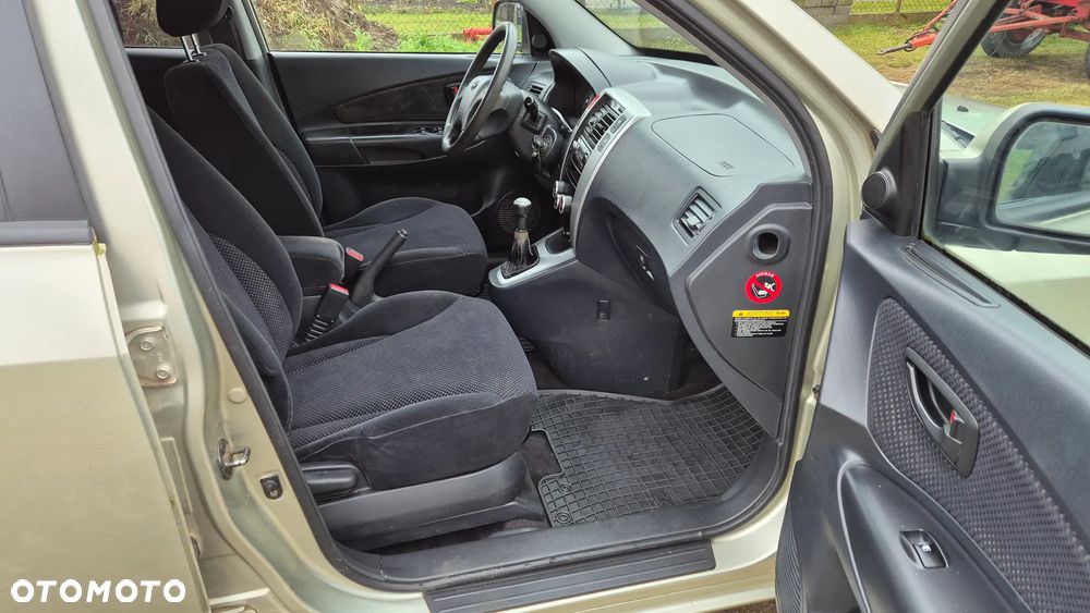 Hyundai Tucson 2.0 2WD GLS - 6