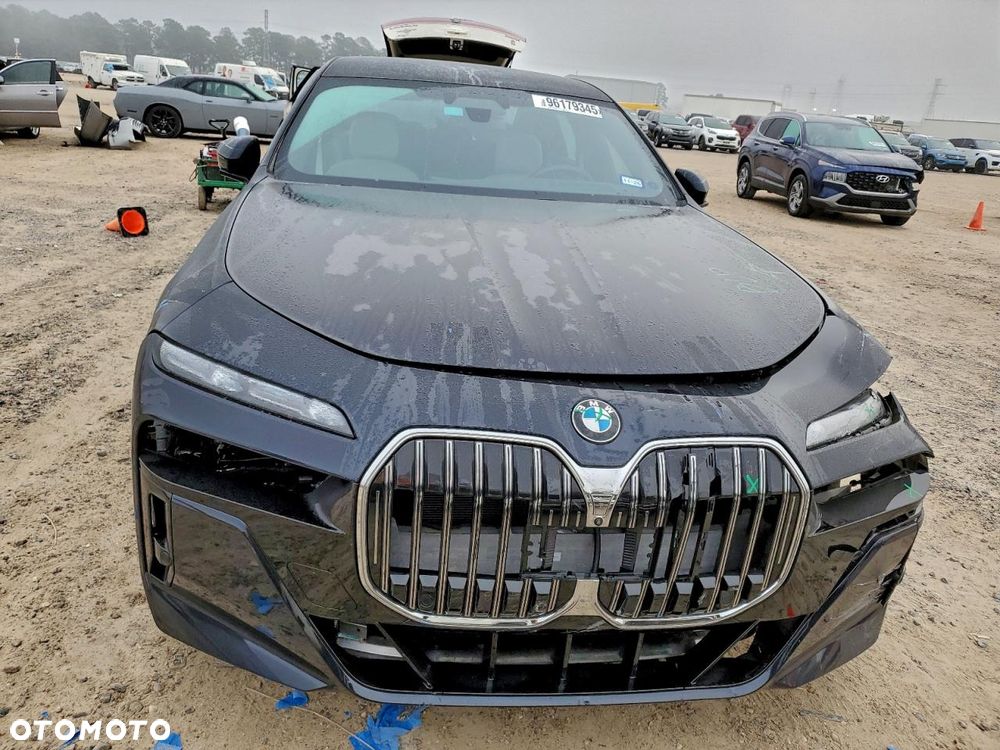 BMW Seria 7 - 2