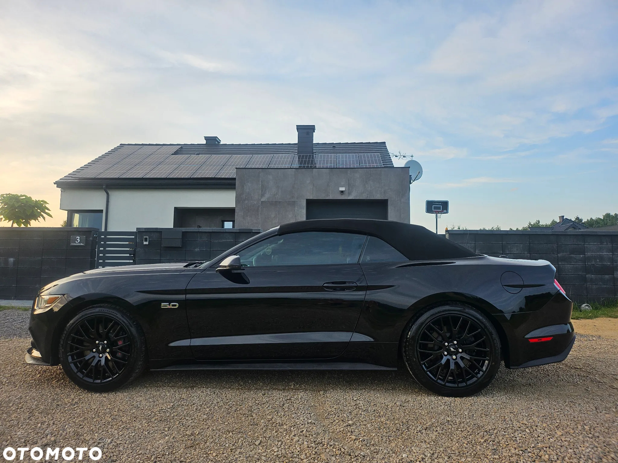 Ford Mustang - 3