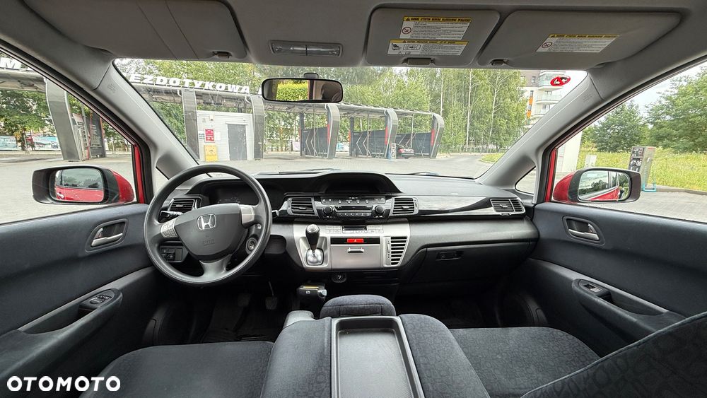 Honda FR-V 1.7 Comfort - 11